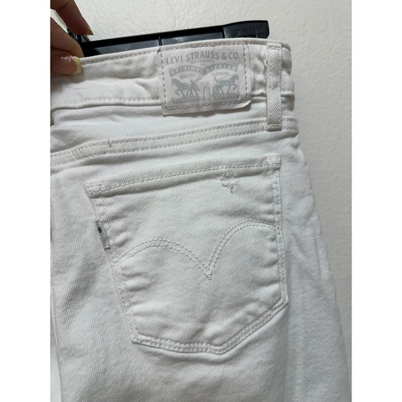 Levi's 711 Skinny Women's White Distressed Denim Jeans Size 27 - Picture 6 of 13